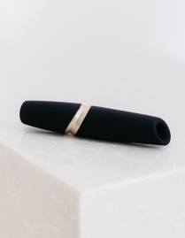 Стимулятор клитора Satisfyer Perfect Kiss